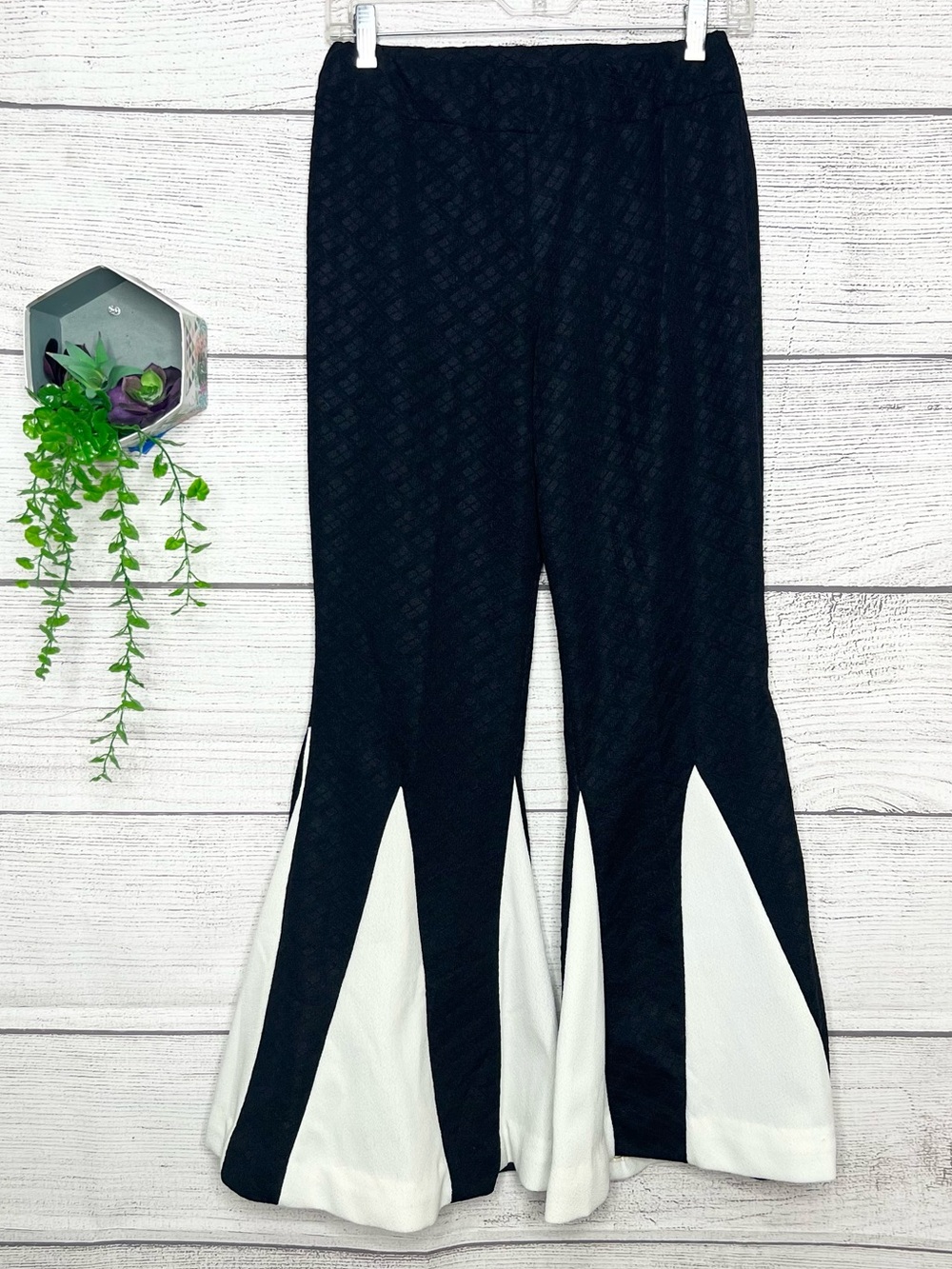 Vintage 1970’s Black & White Stretch Flare Bell Bottom Pants Size Small
